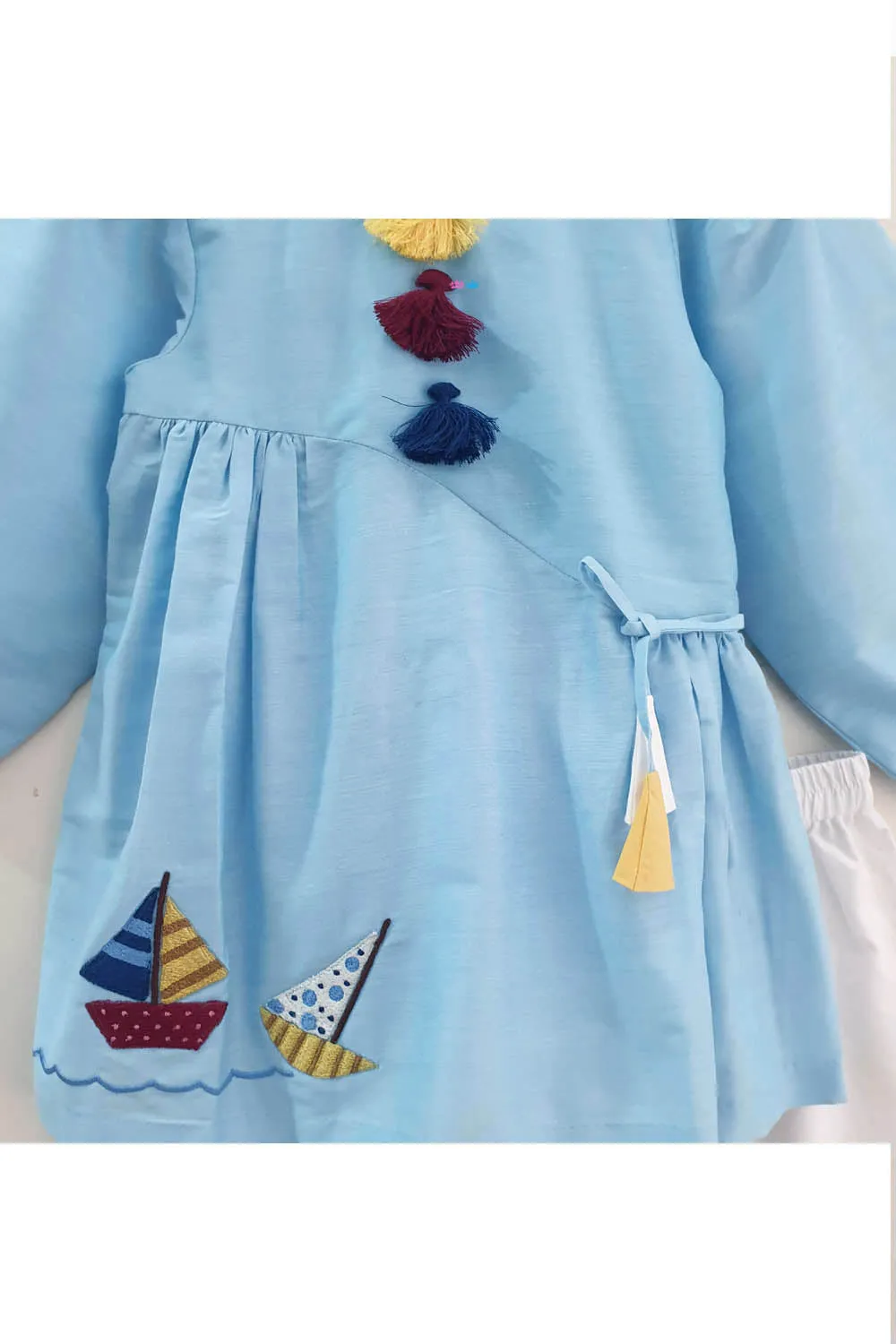 Boats embroidered tunic with straight pyjama set