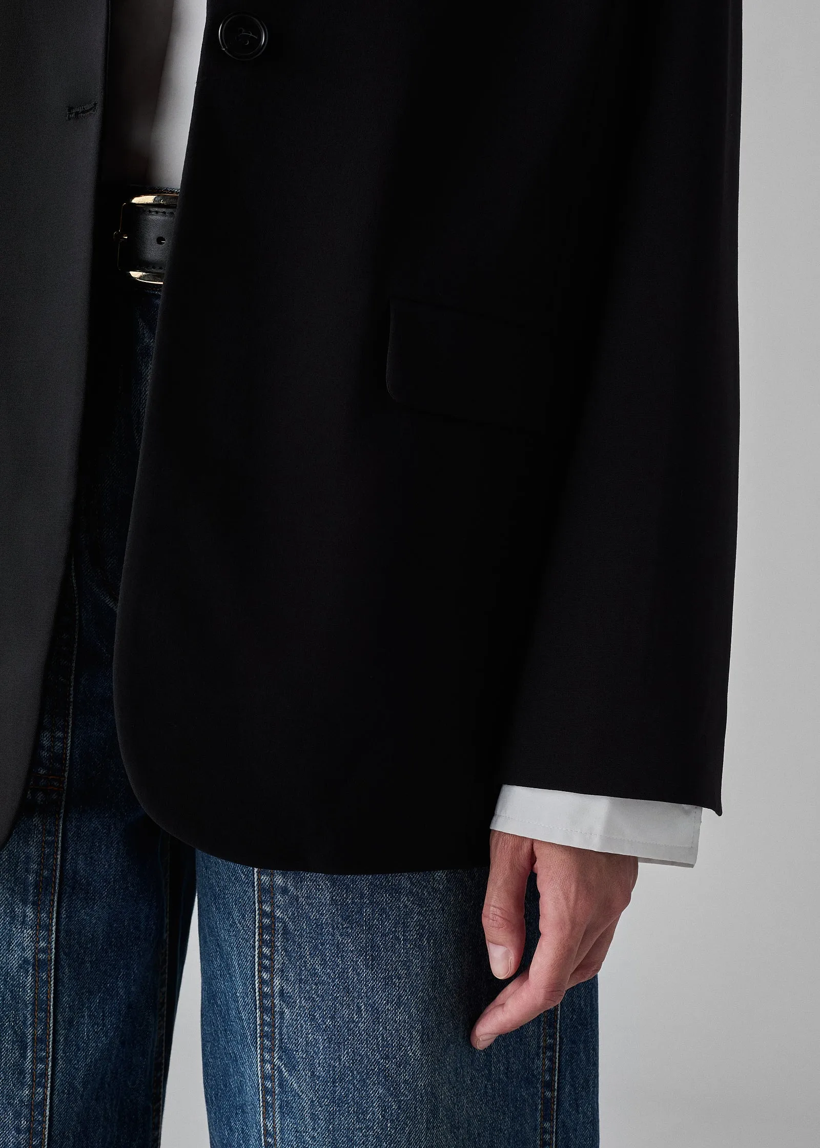 Boxy Jacket in Virgin Wool - Black