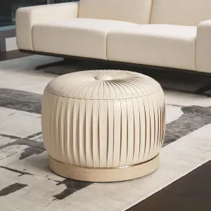 Colette Pouf