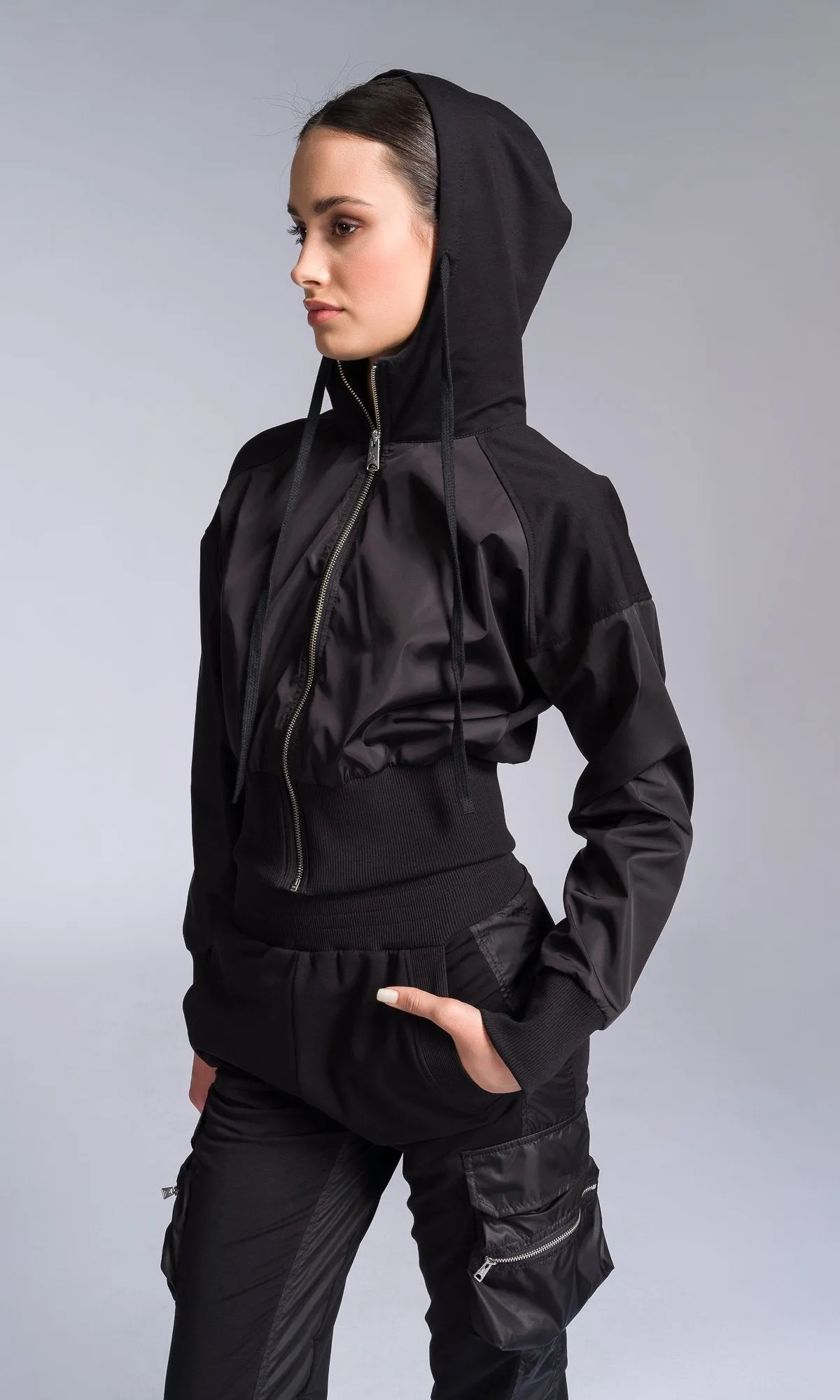 Cropped Zip-up Hoodie